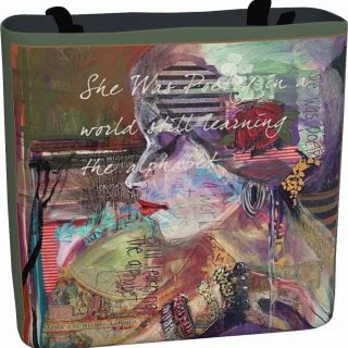 She Was Poetry, tote