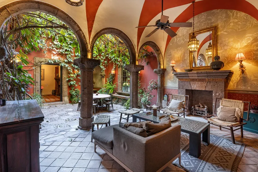 SAN MIGUEL DE ALLENDE ART RETREAT WITH KATHLEEN CARRILLO